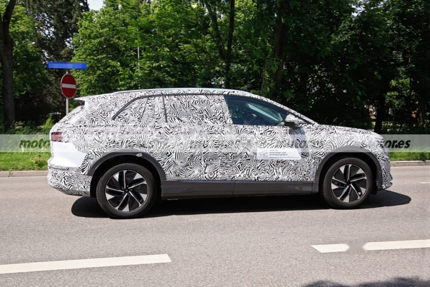 上汽奥迪全新SUV谍照，续航超560km，车身比例与Q7相似