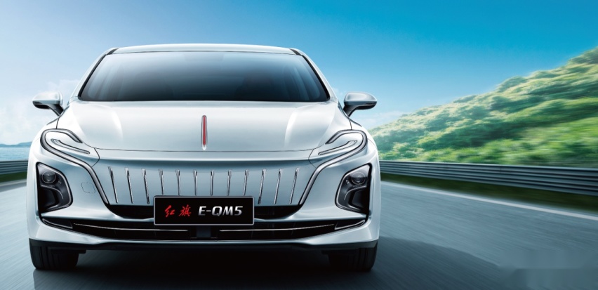 续航里程为560km，红旗E-QM5 PLUS新增车型上市19.98万
