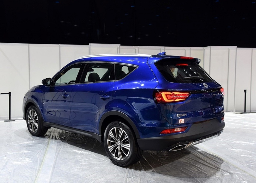 东风风光最能看的SUV，月销能超六千，价格实惠是一方面