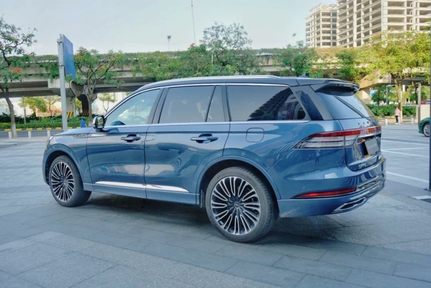 百万以内最豪华的SUV！林肯飞行家总统版值得买吗？