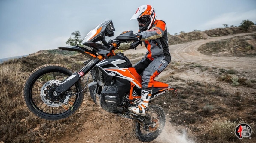 资讯|7万多799cc双缸拉力降幅近3万:KTM 790ADV割肉降价
