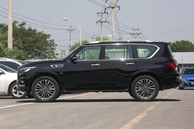 英菲尼迪QX80，日产顶级旗舰SUV，豪华气场，值得入手吗？