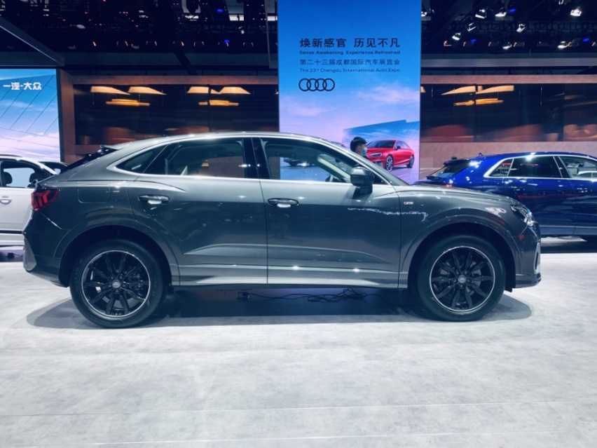 奥迪携豪华阵容进击成都车展，新A4L、新Q7、Q3轿跑亮相