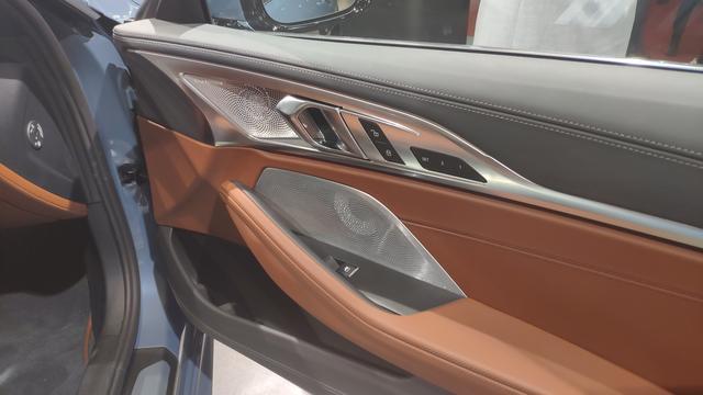 上海车展:全新宝马8系实车