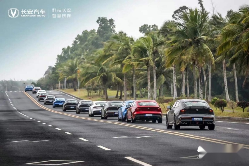 高能轿车10.89万元起？长安UNI-V开启全球预售