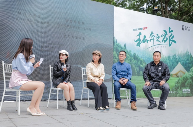 这个周末，TA为小姐姐打造了一场“私奔”之旅