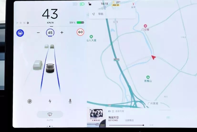 智能大PK！中西方新时代智能座驾到底谁更强？