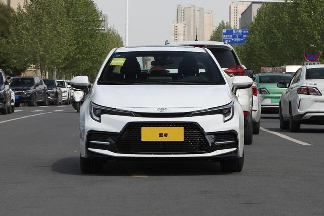 2024款丰田雷凌1.2T车型上市，升级车机功能，售价12.98万元起
