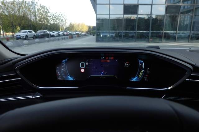 除了浪漫，还有科技与激情，试驾东风标致508L PHEV