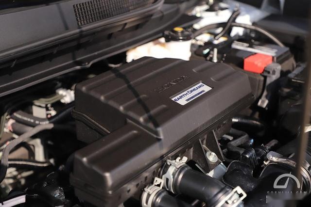 25万合资SUV你选谁？年轻小伙RAV4还是稳重青年皓影