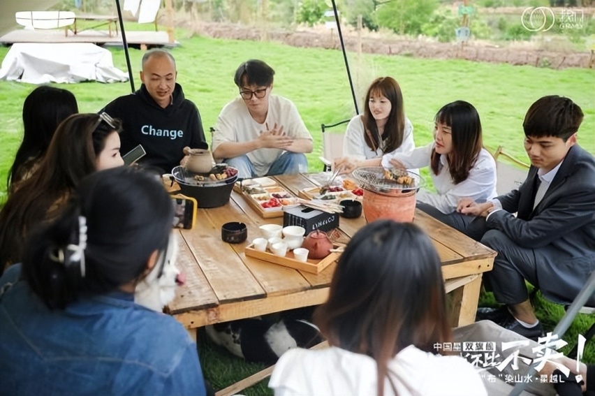 吉利星越L：沉静的斑斓美，律动的中国星