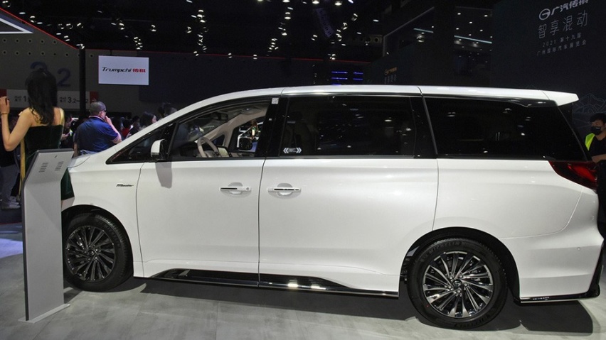 30万左右买商务MPV，传祺M8新车能买吗？