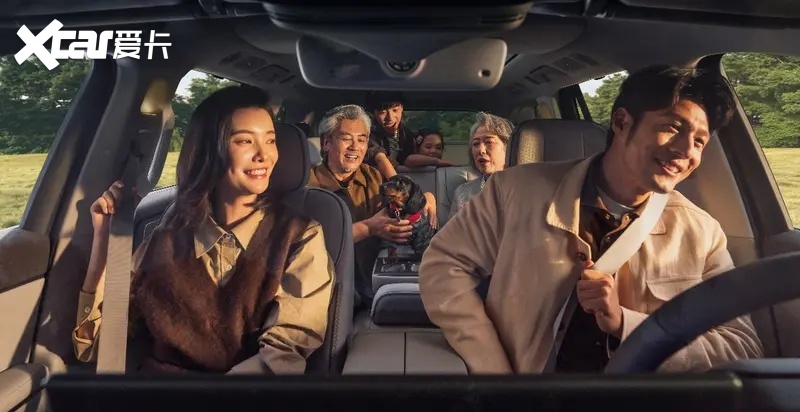 零跑D19售价2198万起重塑旗舰平权新时代(图5)