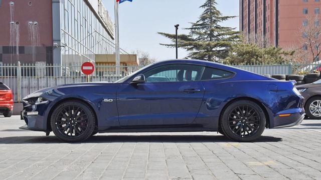 3分钟看车圈：福特Mach-E Coupe 电动肌肉车？