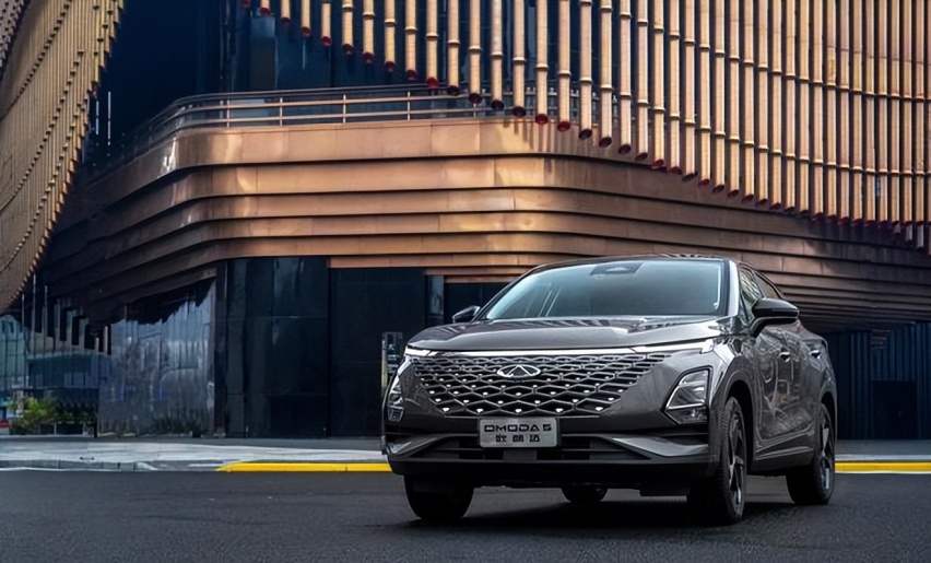 国产SUV大咖 1.5T、2.0T和混动怎么选？