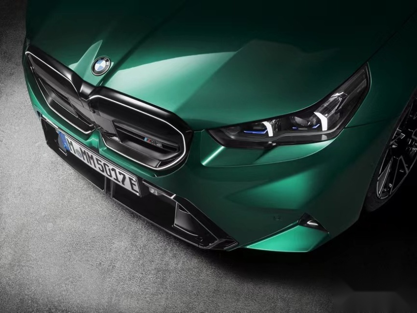 功能为先，驾趣至上 全新BMW M5高性能轿车将于成都演绎“BMW性能