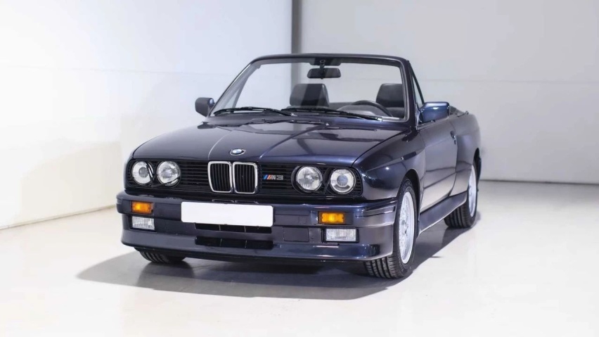 宝马M系列中第一款敞篷车！罕见的1989 年BMW E30 M3-爱卡汽车爱咖号