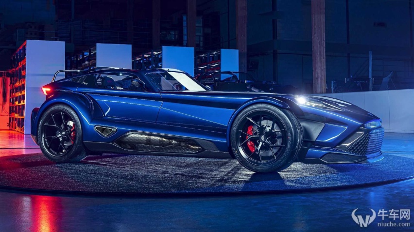 有钱人200万买来图个乐 小众超跑Donkervoort F22