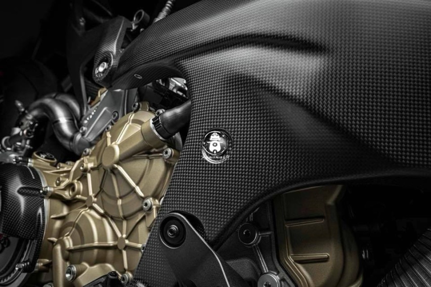 杜卡迪Superleggera V4细节图公布 满满的碳纤维