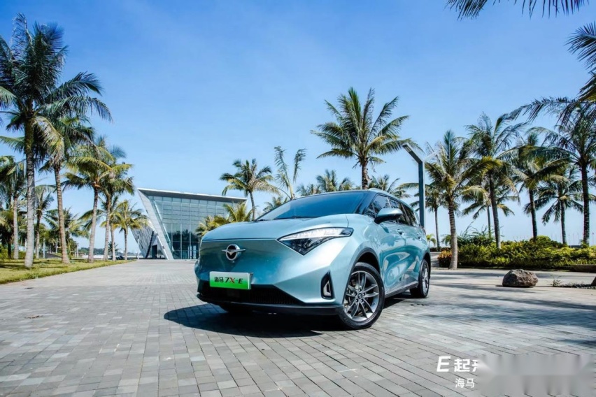 适合家商两用 试驾纯电新能源MPV海马7X-E