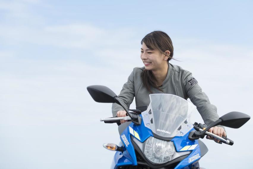 国内入门神级仿赛摩托，铃木GSX250R，造型经典操控稳定