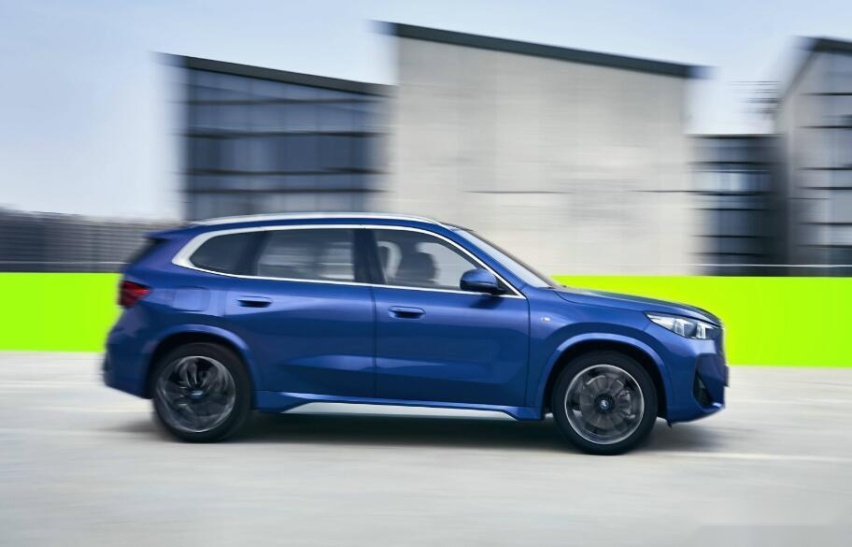 传承豪华运动基因！宝马创新纯电动BMW iX1上市，售29.99万元起