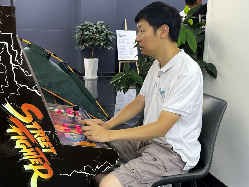 探店比亚迪重庆丰易工贸，为何消费者购车热情比高温更火热？