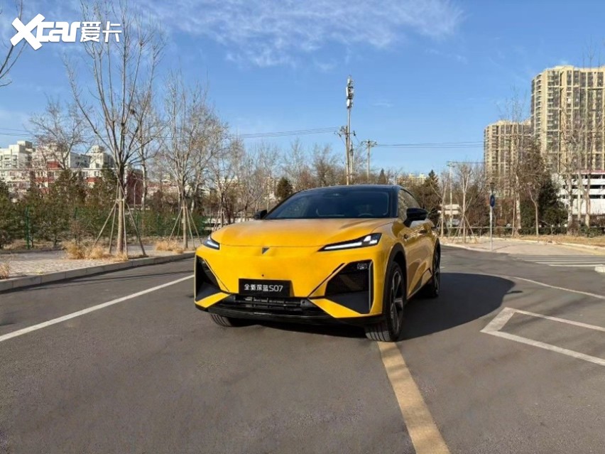 全新深蓝S07长续航版：630km+华为ADS SE，真的太香了
