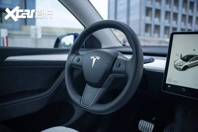 年轻人的“大号玩具车” 春节试驾 Model Y P
