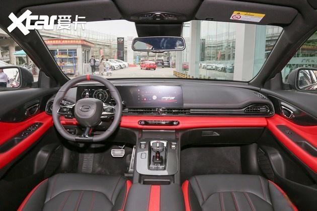 秒思域杠领克03，换上奔驰标能卖50万：传祺影豹很能打吗？