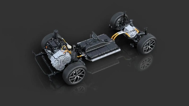 哈弗H6对比魏牌拿铁 同是DHT PHEV，你有必要多花好几万吗？