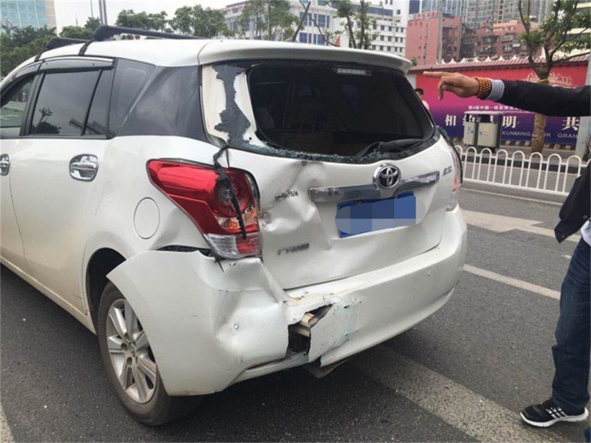 除了豪车 还有这几类车最“碰”不得
