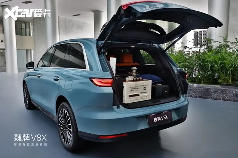 魏牌V8X正式上市 售22.68万元起!重塑豪华插混大五座旗舰标杆