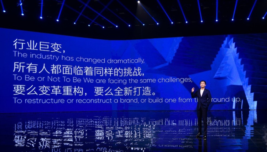 高合HiPhi X：我给车市打个样，未来十年跟我走