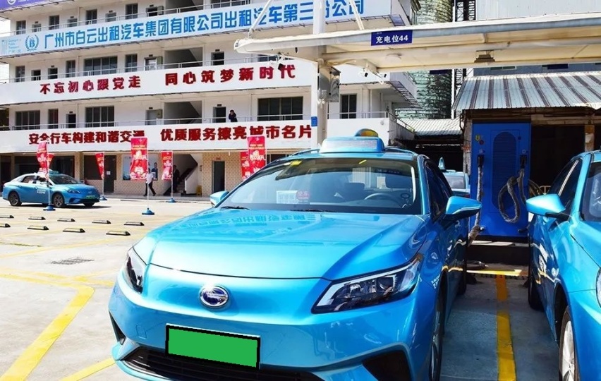 火到满街跑！这13万级车型升级 更帅气也更精致了