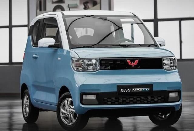 看上去“萌萌”的微型电车挑战高温测试？这表现你满意吗？