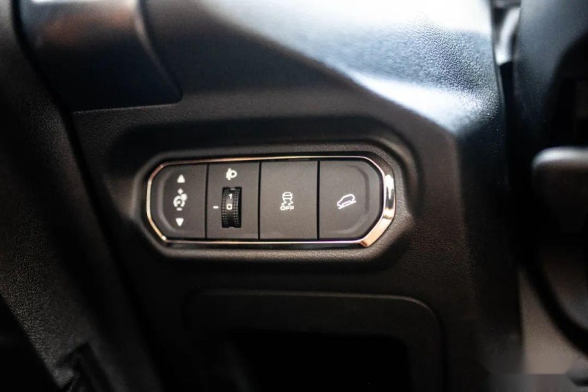都是2.0T四驱SUV，我为什么选了二代大狗没选星越L？