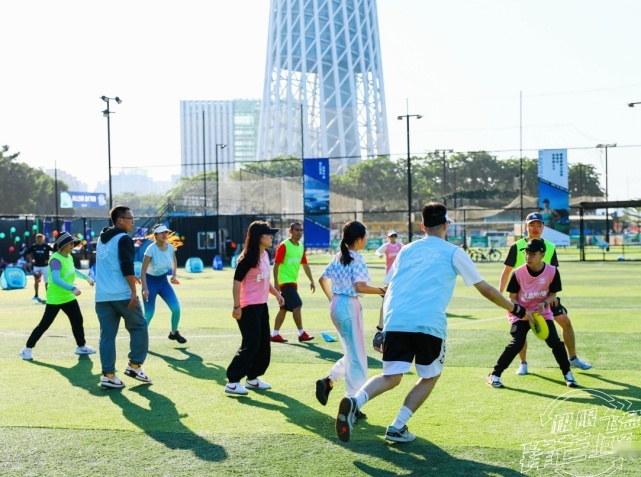 极限飞盘锋芒上场，北京现代第七代伊兰特再领潮流