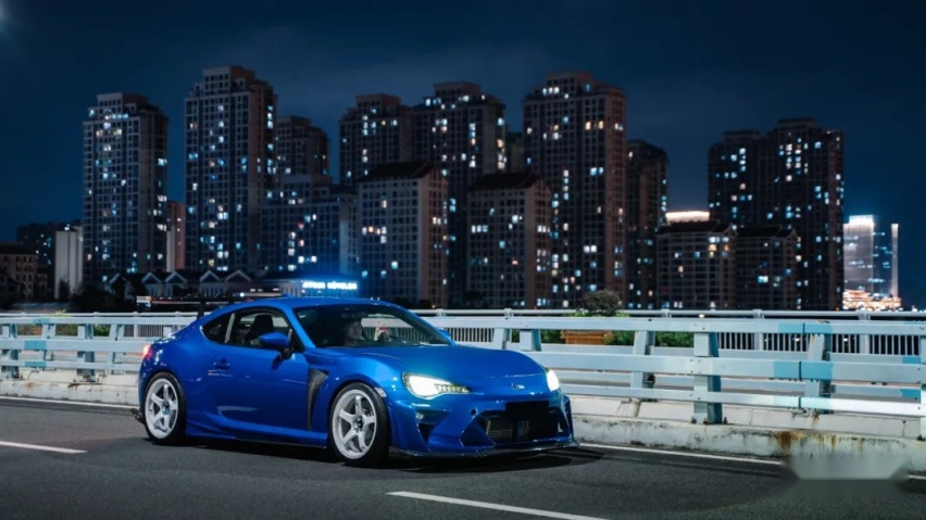 改装清单远超18cm的斯巴鲁BRZ，试遍OHLINS、ARAGOSTA