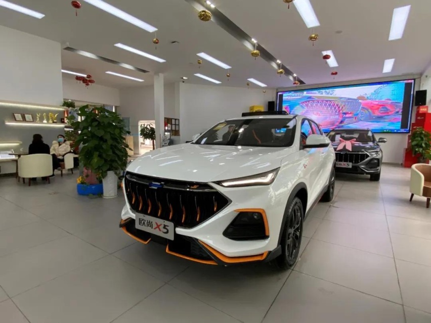 年轻人！能上路的旋风冲锋10万块你买单吗？