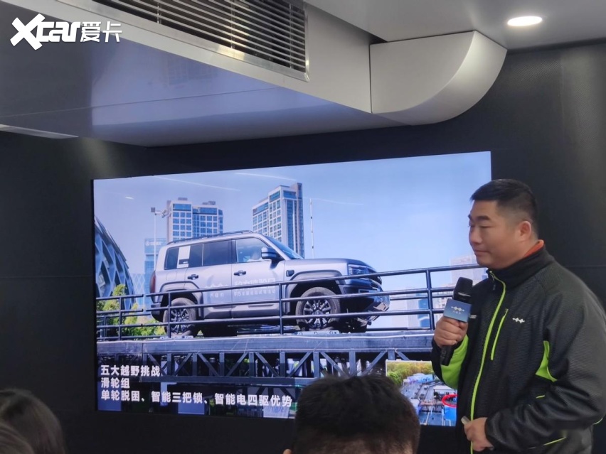 方程豹豹5场地试驾，超级混动硬派SUV到底硬在哪儿？