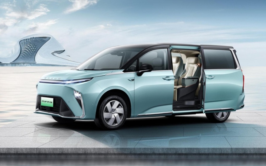 上汽大通MAXUS MIFA 9来了,你会用40万买它吗?