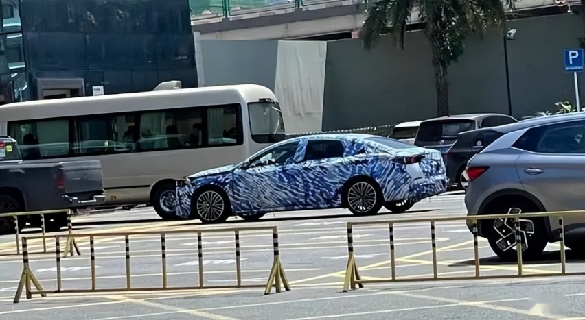 百万级家族添新丁！仰望轿车正在路试，还能继续吸睛吗？