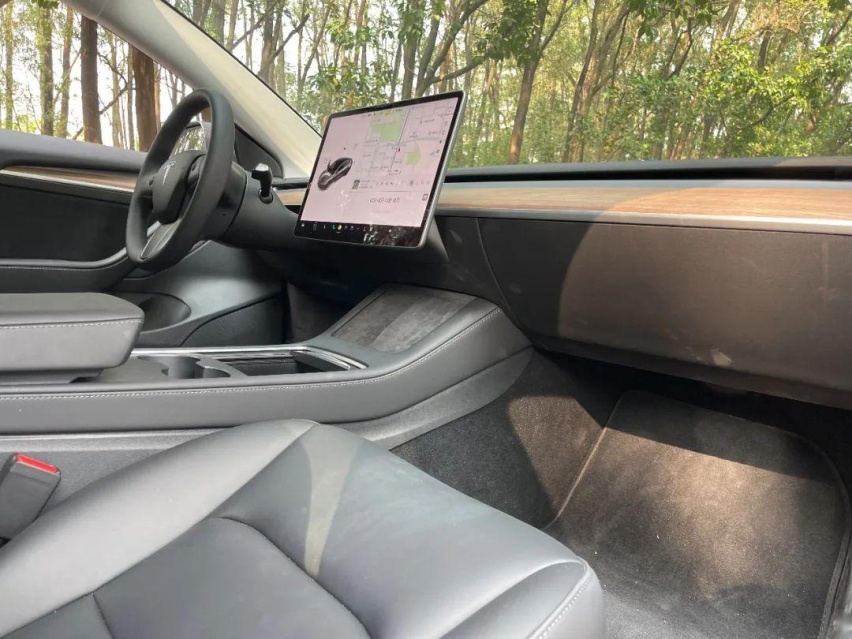 新老势力对决,大众ID.7迎战Model 3,谁才是真“大佬”?