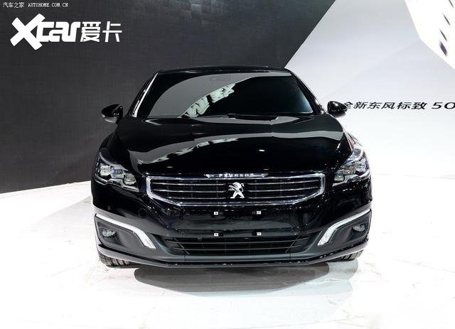 不看雅阁就看它，配置丰富空间大，百公里油耗低至6.0L