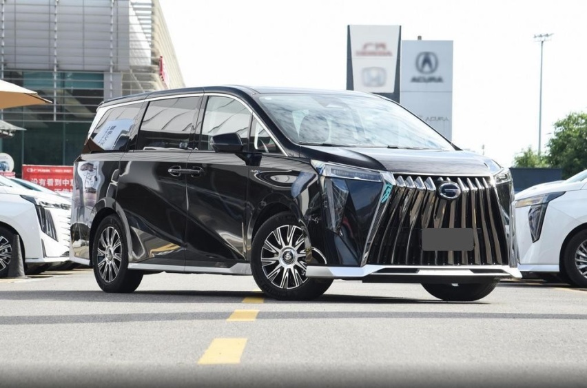奶爸车新物种？家用7座插混MPV，传祺E9、腾势D9谁更好