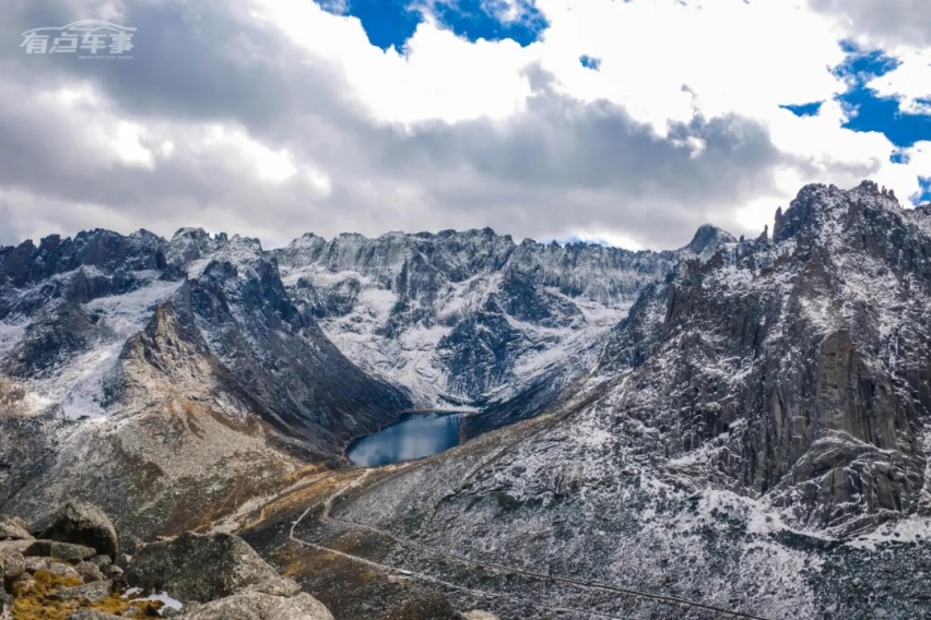 翻越高山寻觅溪流 和探险者共赴藏区穿越之旅