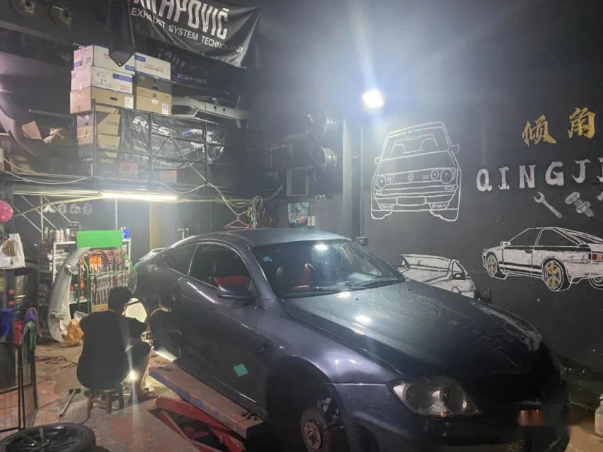 一万多的中华酷宝国产跑车，改装后变身成妥妥的把妹利器