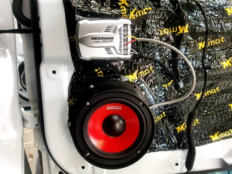 长安CS95原车隔音、喇叭差？台州慧声汽车音响帮你解决烦恼