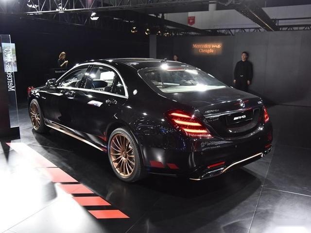 2019成都车展上，梅赛德斯AMG S 65典藏版国内首亮相